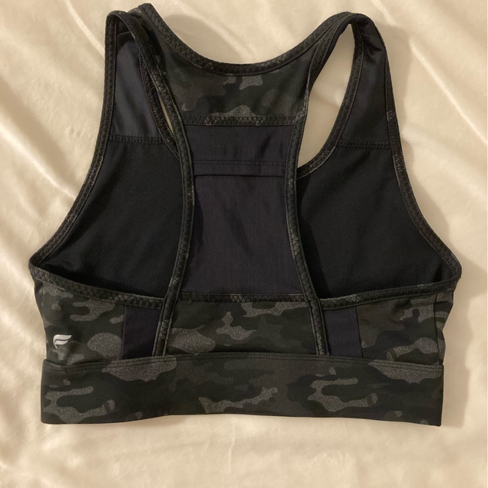 Fabletics sports bra